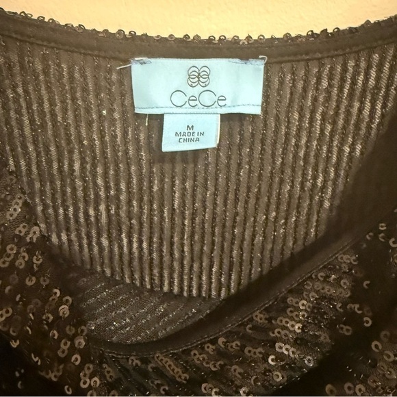 CeCe Semi Sheer Sequin Cowl Neck Blouse size Medium in Excellent Condition - Picture 5 of 9